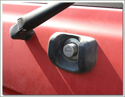 Want a 100 Series Toyota Land Cruiser With An FJ60 Face? Call Renoca Want a 100 Series Toyota Land Cruiser With An FJ60 Face? Call Renoca